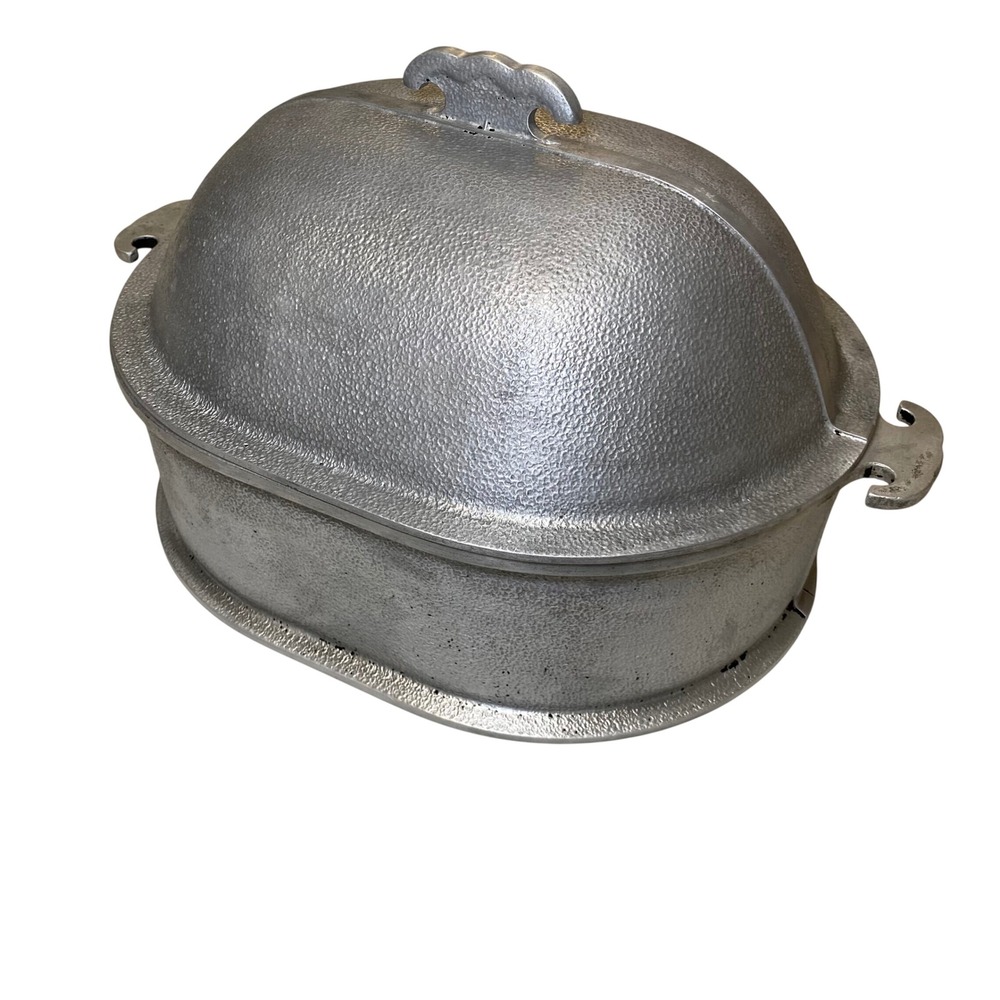 Vintage Guardian Service 13" Oval Roaster Dutch Oven Hammered Aluminum Lid